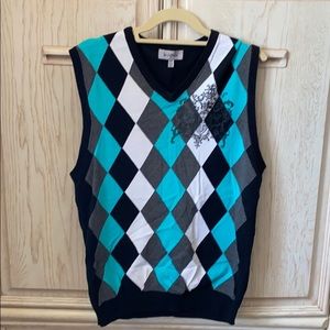 Sweater Vest with Diamond Plaid Design